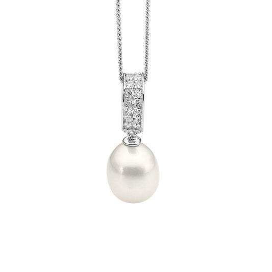Ellani Pearl Necklace